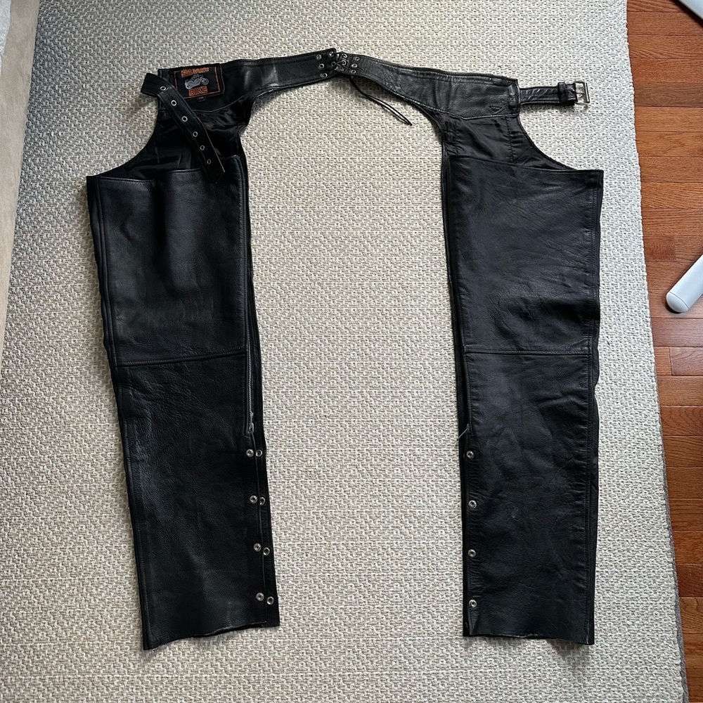 Men’s Silver Bike black leather chaps